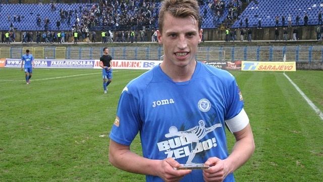 Srđan Stanić (footballer, born 1989) Sran Stani novi kapiten FK eljezniar