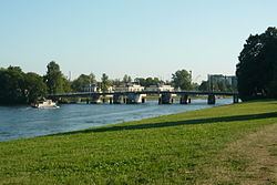 Srednyaya Nevka River httpsuploadwikimediaorgwikipediacommonsthu