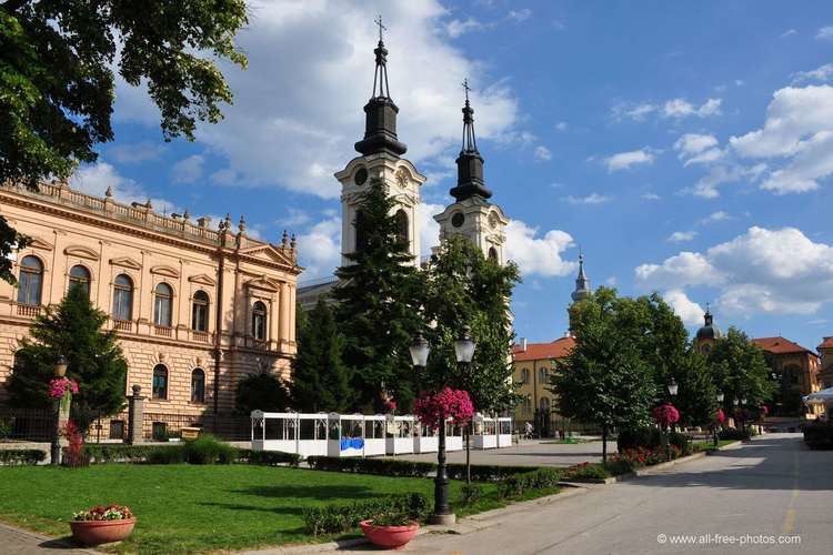 Sremski Karlovci wwwallfreephotoscomimagesvillesdanubePI242