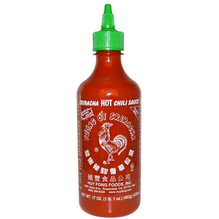 Sriracha sauce Huy Fong Foods Inc Sriracha Hot Chili Sauce 17 oz 482 g