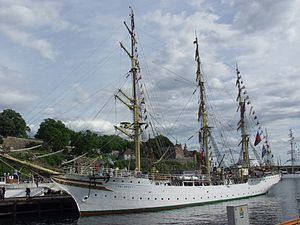Sørlandet (ship) httpsuploadwikimediaorgwikipediacommonsthu
