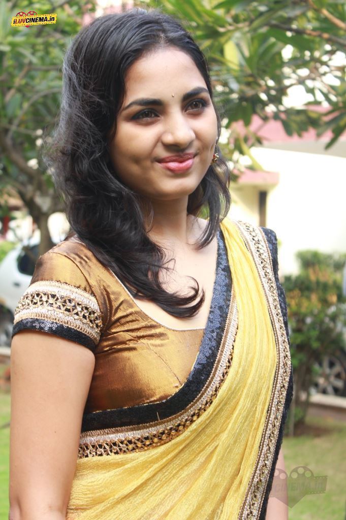 Srushti Dange Srushti Dange Latest Pics