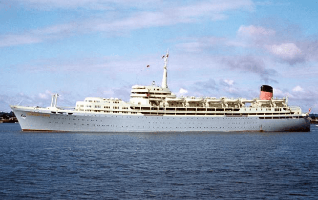 SS Southern Cross (1955) THE SHAW SAVILL LINE Sailing Around The World Cruising The Past