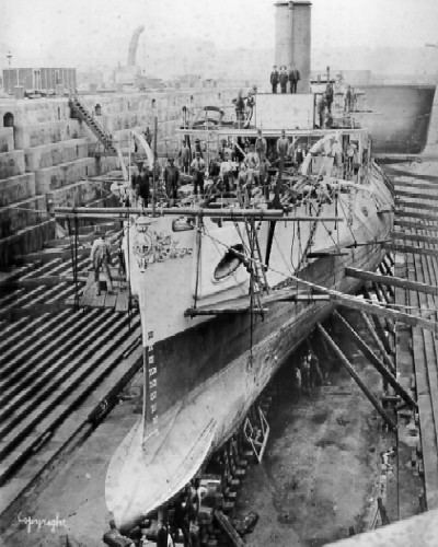 SS Utopia SS Utopia and HMS Anson 1891