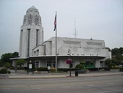 St. Charles Municipal Building httpsuploadwikimediaorgwikipediacommonsthu