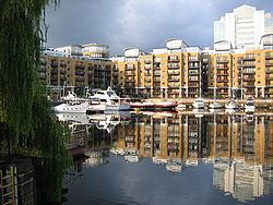St Katharine Docks httpsuploadwikimediaorgwikipediacommonsthu