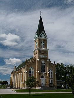 St. Lawrence Catholic Church (Stangelville, Wisconsin) httpsuploadwikimediaorgwikipediacommonsthu