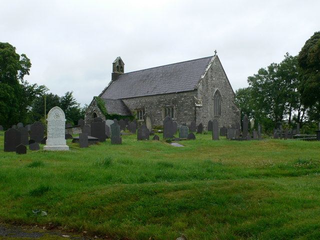 St Llwydian's Church, Heneglwys