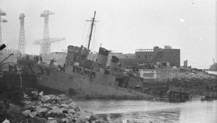 St Nazaire Raid Into the Jaws of Death The True Story of the Legendary Raid on