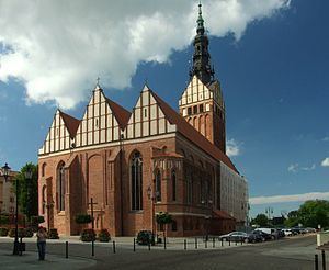 St. Nicholas Cathedral, Elbląg httpsuploadwikimediaorgwikipediacommonsthu