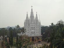 St. Peter and St. Paul's Church, Kolenchery httpsuploadwikimediaorgwikipediacommonsthu