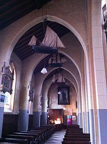 St Peter's Church, Le Crotoy httpsuploadwikimediaorgwikipediacommonsthu