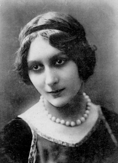 Stacia Napierkowska Stacia Napierkowska 18911945 French actress and dancer who