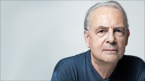 Staffan Göthe Ntternas grs av nobelpristagaren Patrick Modiano i upplsning av