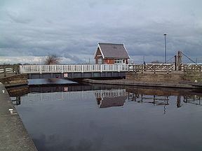 Stainforth and Keadby Canal httpsuploadwikimediaorgwikipediacommonsthu