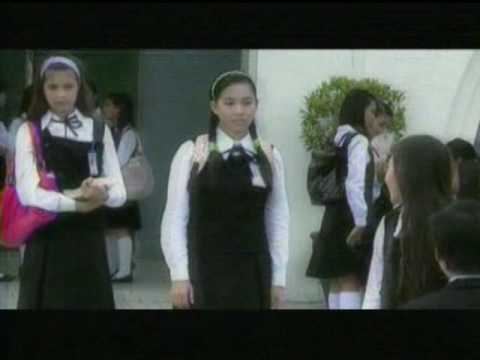 Barbie Forteza as a Young Jodi and Joanna Marie Tan as a Young Eunice wearing their school uniform in a scene from Stairway to Heaven, 2009.