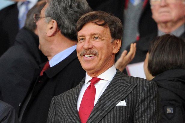 Stan Kroenke Arsenal fans rage on Twitter as Stan Kroenke takes 3m out