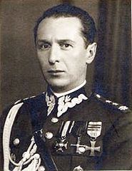 Stanisław Tatar httpsuploadwikimediaorgwikipediacommonsthu