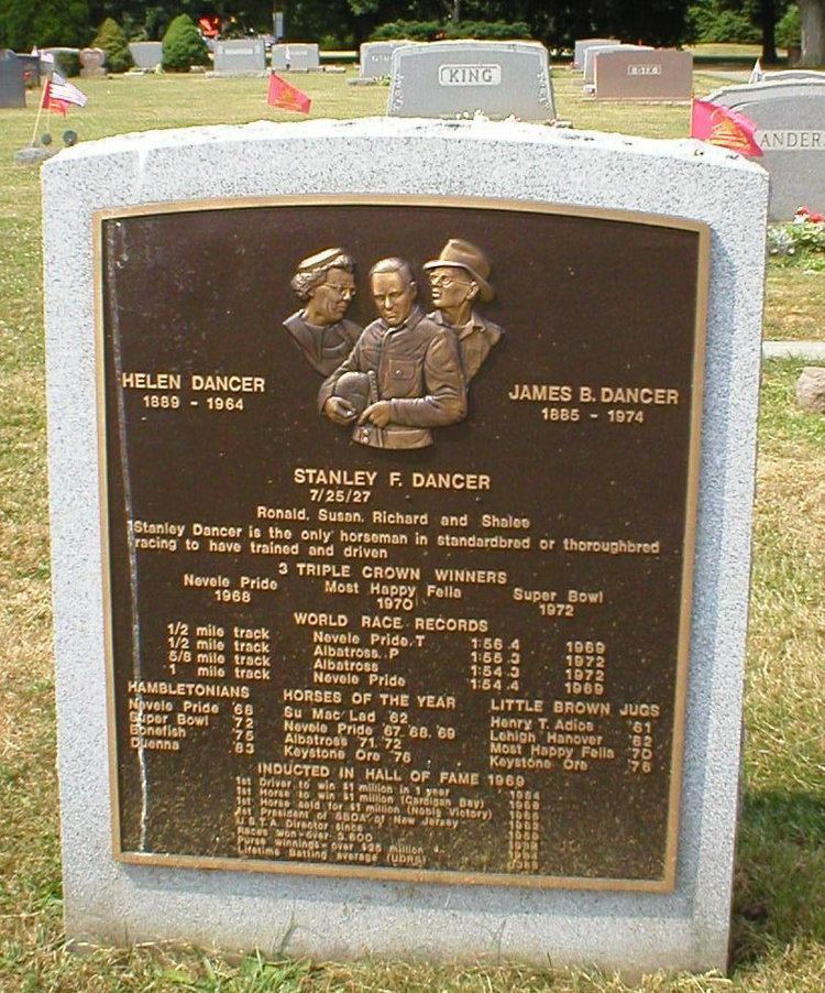 Stanley Dancer, Helen Dancer and James Dancer's grave