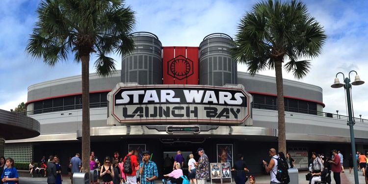 Star Wars Launch Bay The Force Is Strong at Disney39s Hollywood Studios With New Star Wars