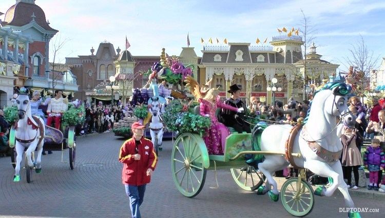 Stars on Parade (Disneyland Paris Parade) Discover all 8 Disney Stars on Parade floats names and characters