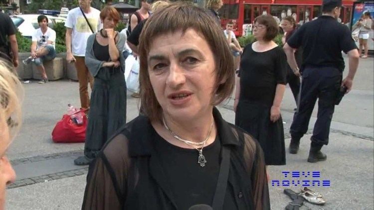 Stasa Zajovic Staa Zajovi 18 godina od zloina u Srebrenici YouTube