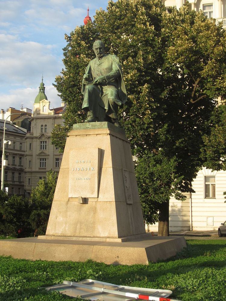Statue of Alois Jirásek, Prague