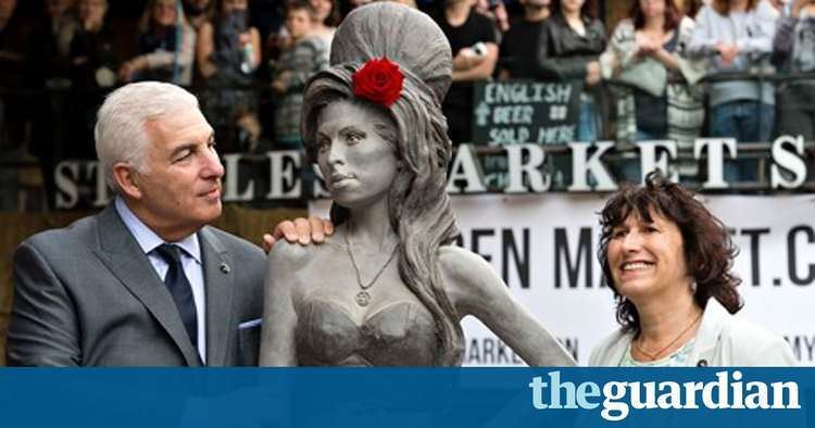 Statue of Amy Winehouse Amy Winehouse statue unveiled in London Music The Guardian