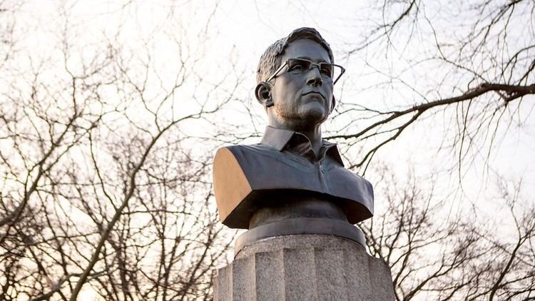 Statue of Edward Snowden NYC officials remove Edward Snowden statue secretly installed in