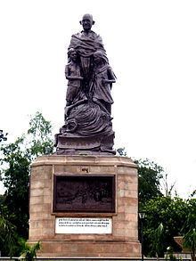 Statue of Mahatma Gandhi, Gandhi Maidan httpsuploadwikimediaorgwikipediacommonsthu