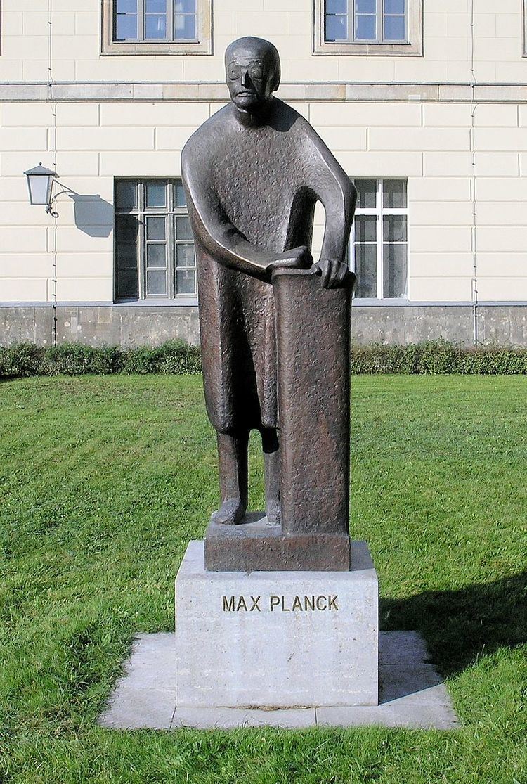 Statue of Max Planck