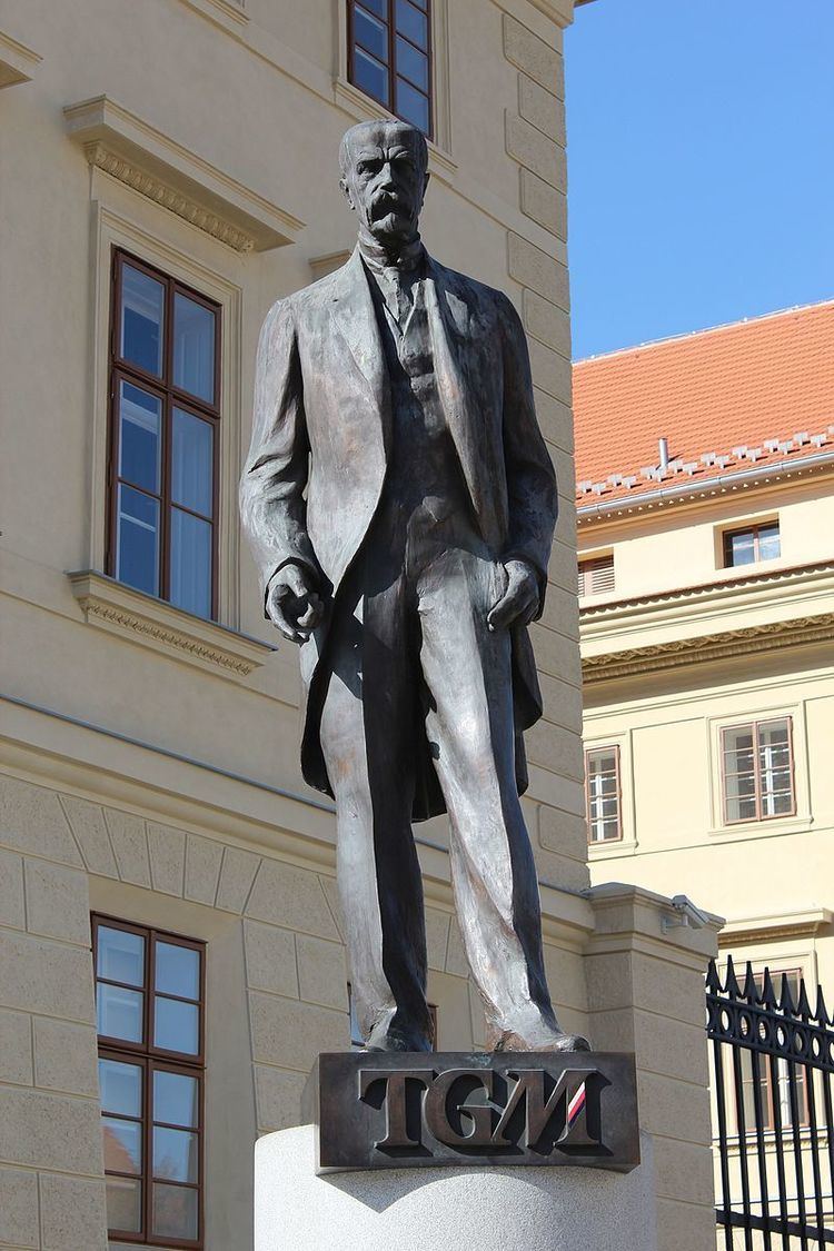 Statue of Tomáš Garrigue Masaryk, Prague