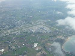 Stavanger Airport, Sola httpsuploadwikimediaorgwikipediacommonsthu