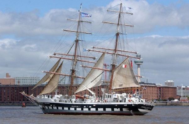 Stavros S Niarchos Tall Ship Stavros S Niarchos Sails into Albert Dock for the Winter