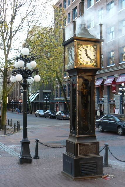 Steam clock Gastown Steam Clock Returns
