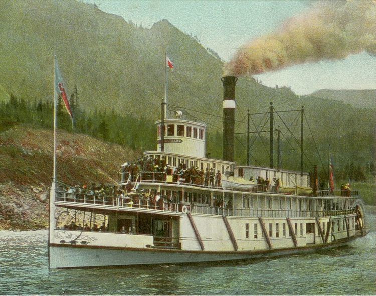 Steamboats of the Columbia River
