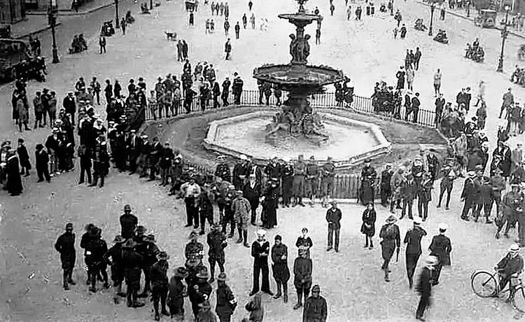 Steble Fountain Liverpool Picturebook