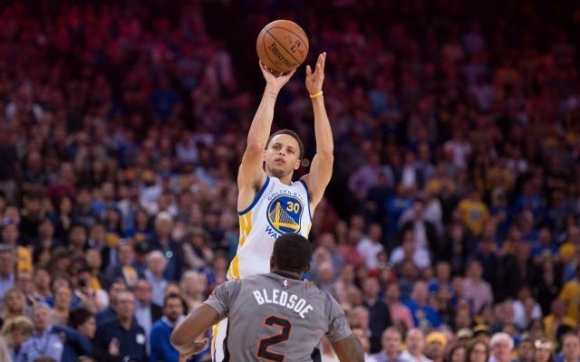 Stefan Curry LOOK Stephen Curry made 77 straight threes in Warriors