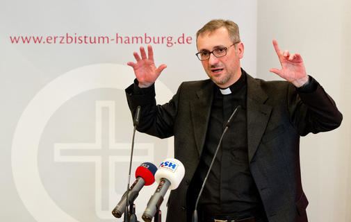 Stefan Heße Neuer Erzbischof Stefan Hee in Hamburg mit Applaus begrt KN
