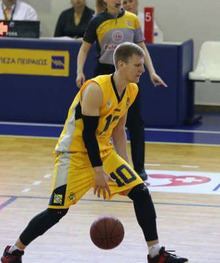 Stefan Nikolić (basketball) httpsuploadwikimediaorgwikipediaenthumb7