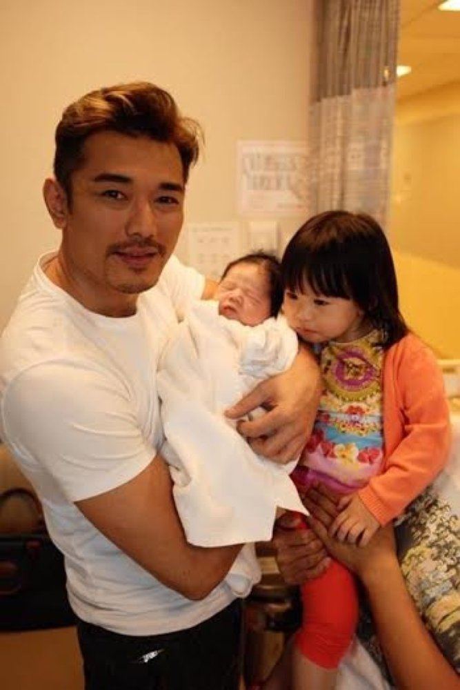 Stefan Wong (actor) Its a Boy Stefan Wong and Wife Peggy Welcome Second Child