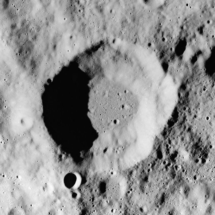 Stein (lunar crater)