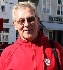 Steinar Gullvåg httpsuploadwikimediaorgwikipediacommonsthu