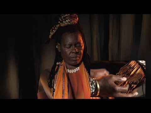 Stella Chiweshe Stella Chiweshe plays NDATURAMAPFUMO YouTube