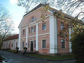 Stende Manor httpsuploadwikimediaorgwikipediacommonsthu