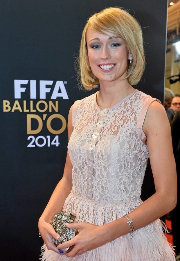 Stephanie Roche Disappointed but proud39 Stephanie Roche congratulates
