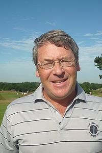 Stephen Bennett (golfer) httpsuploadwikimediaorgwikipediacommonsthu