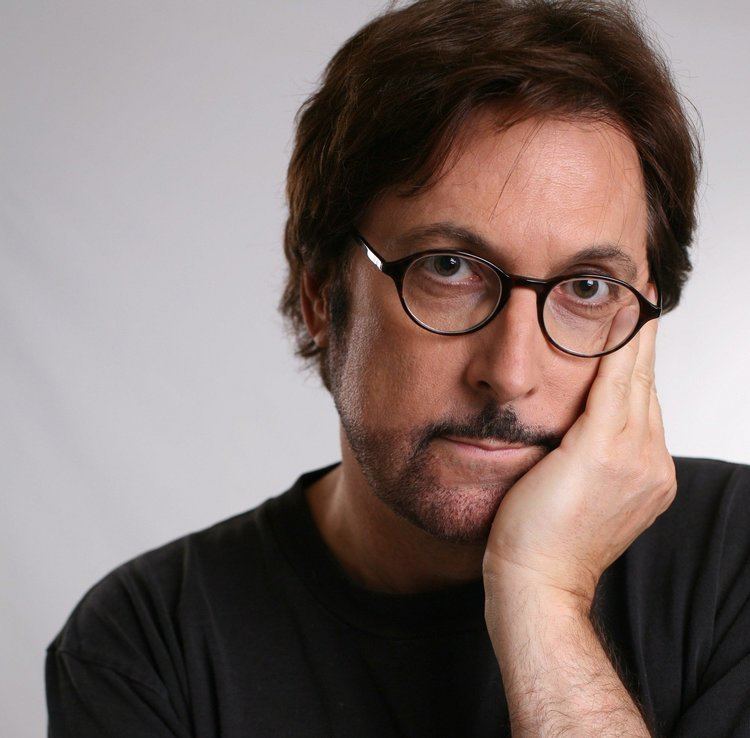 Stephen Bishop (singer) Stephen Bishops music goes on and on with newol album and