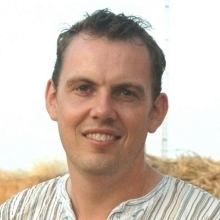 Stephen Davies (writer) httpsuploadwikimediaorgwikipediaenddbSte