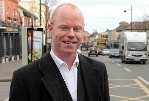 Stephen Donnelly Donnelly says hes considering move to Fianna Fail Independentie